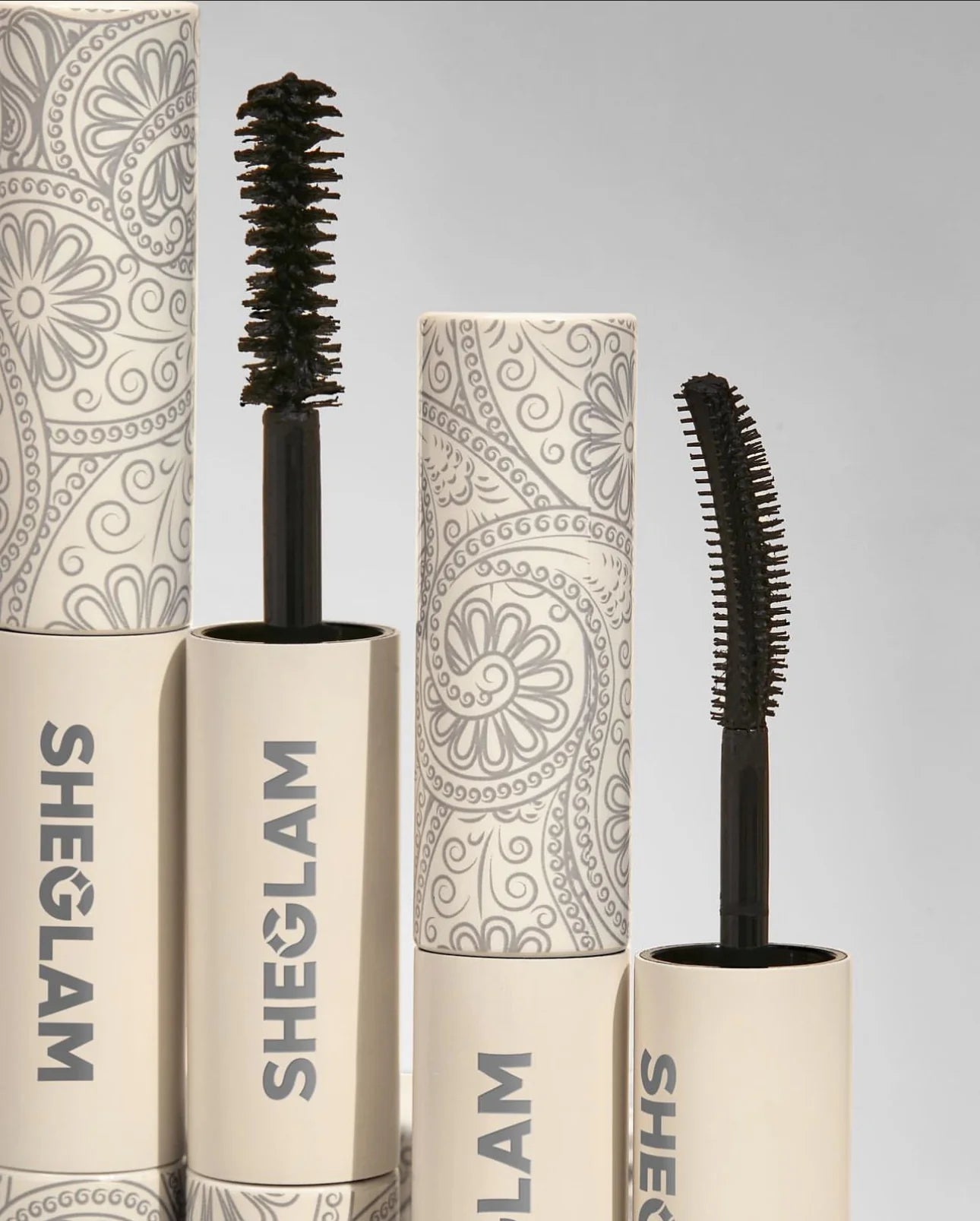 Sheglam - All-In-One Volume &amp; Length Mascara image 1
