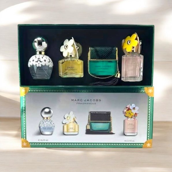 MARC JACOBS Perfume Giftset  30ml x 4 image 1