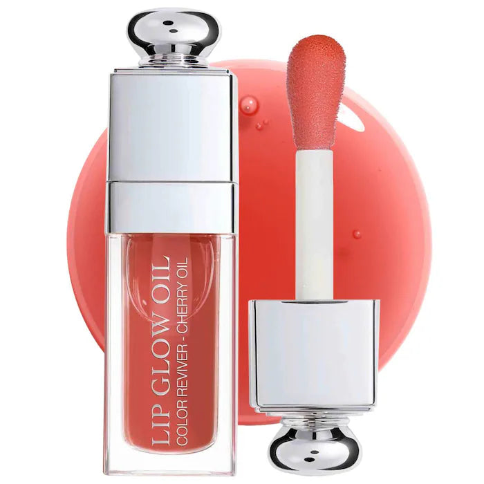 DIOR 
Lip Glow Oil Hydrating High-Shine Gloss