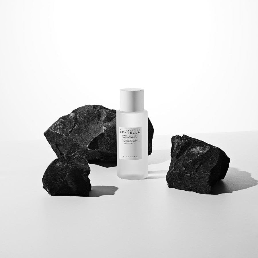 Madagascar Centella Tone Brightening Boosting Toner Korea image 1