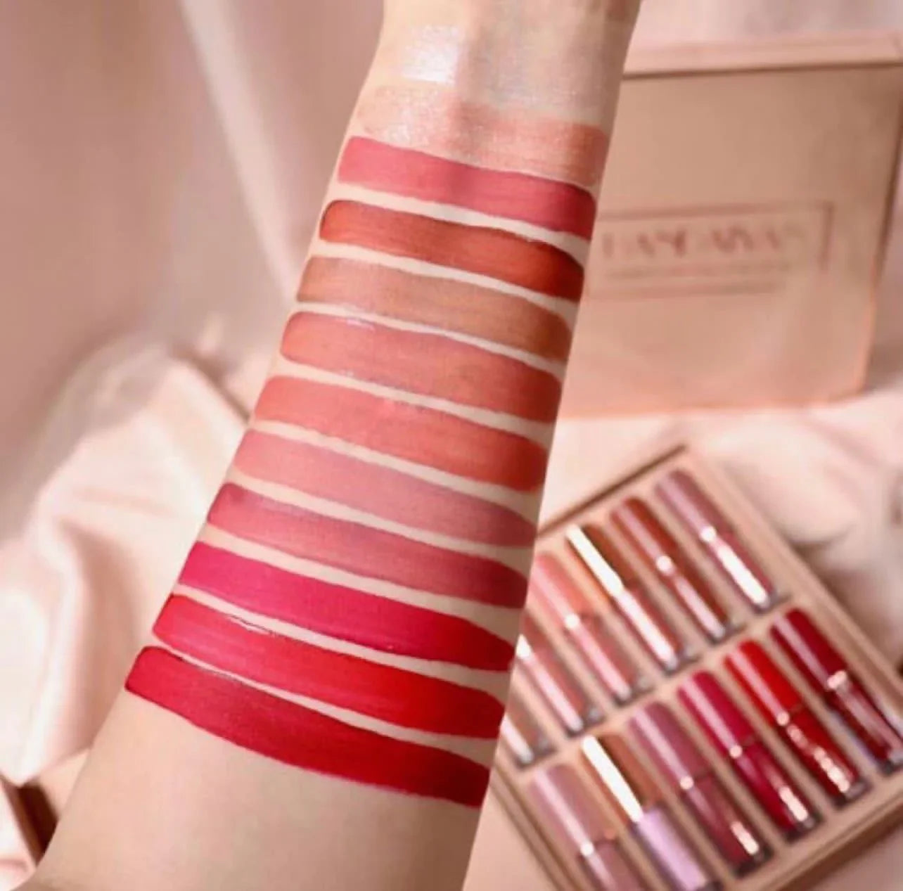 MOCALLURE THE LOVE LIP SET LIP GLOSSES  image 2