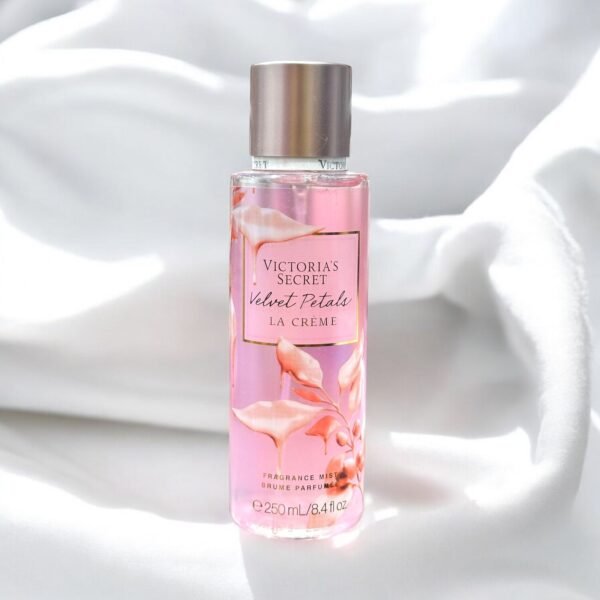 Victoria’s Secret Mist Velvet petals (La Creme )