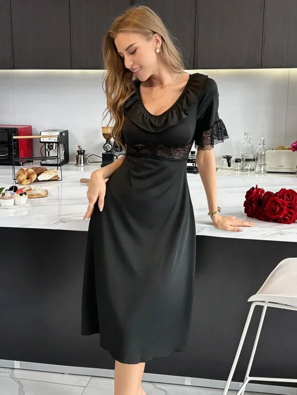 Sexy nightdress with lace inserts and flounces V-neck
